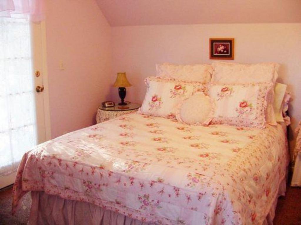 Apple Blossom Bed & Breakfast