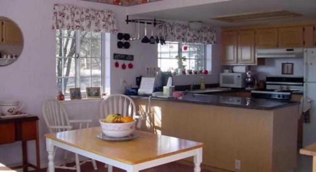 Apple Blossom Bed & Breakfast Ahwahnee