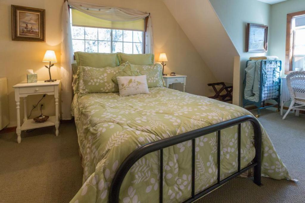 Apple Blossom Bed & Breakfast Ahwahnee